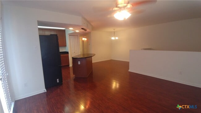 Foto del edificio - 148 Rush Haven