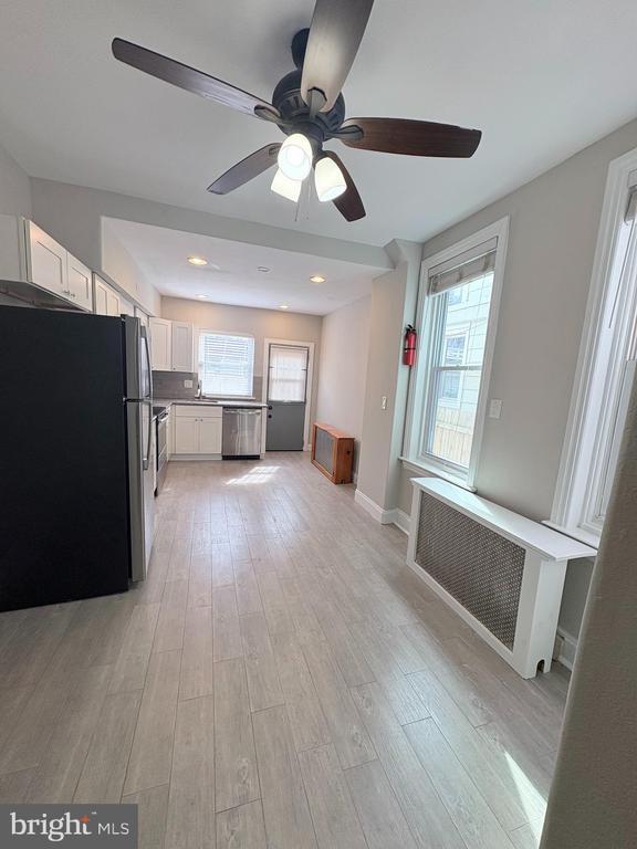 Building Photo - 3017 Memphis St