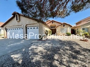 Building Photo - 14390 Hillsborough Dr