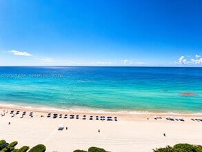 Building Photo - 17121 Collins Ave