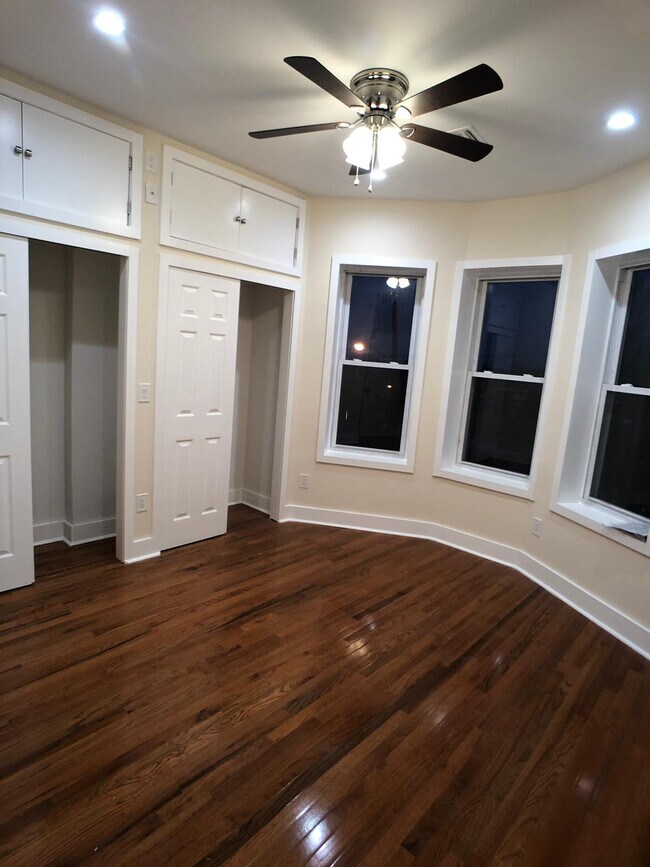 Master bedroom - 1205 86th St