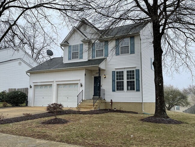 Foto del edificio - Spacious & Updated Home in the Heart of Hyattsville
