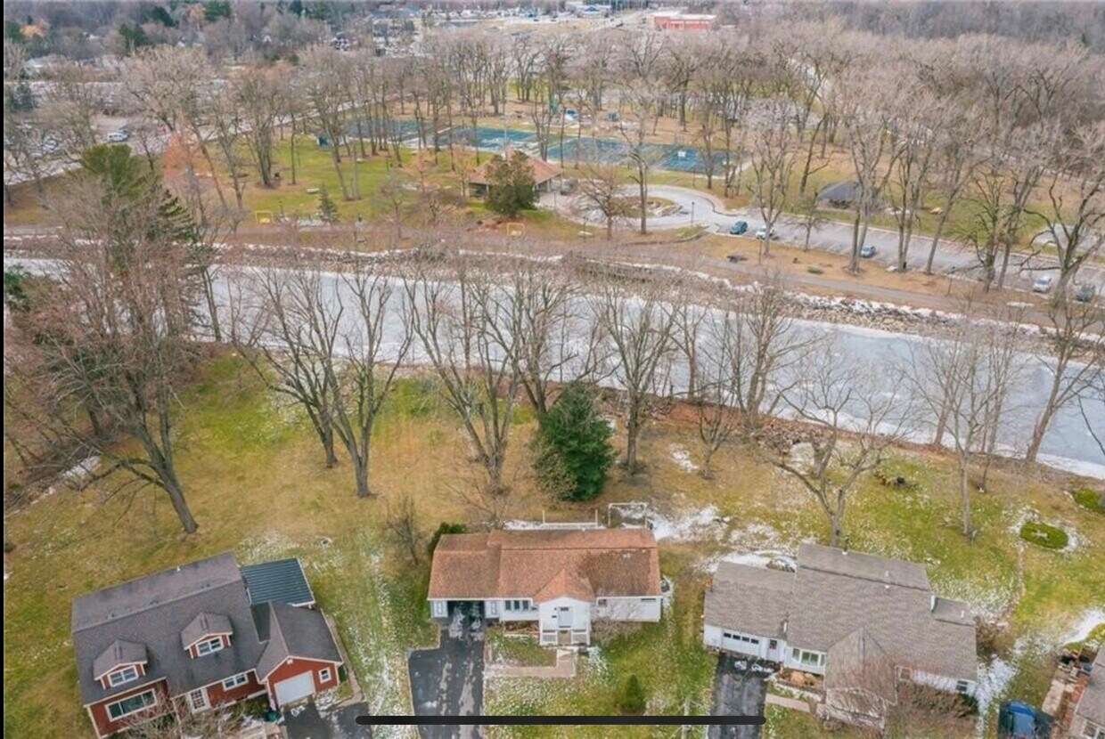 162 Roselawn Cres, Fairport, NY 14450 House Rental in Fairport, NY