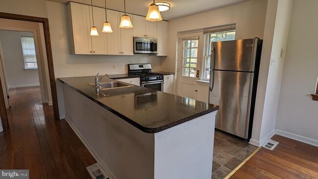 Building Photo - 3601 Stokley St