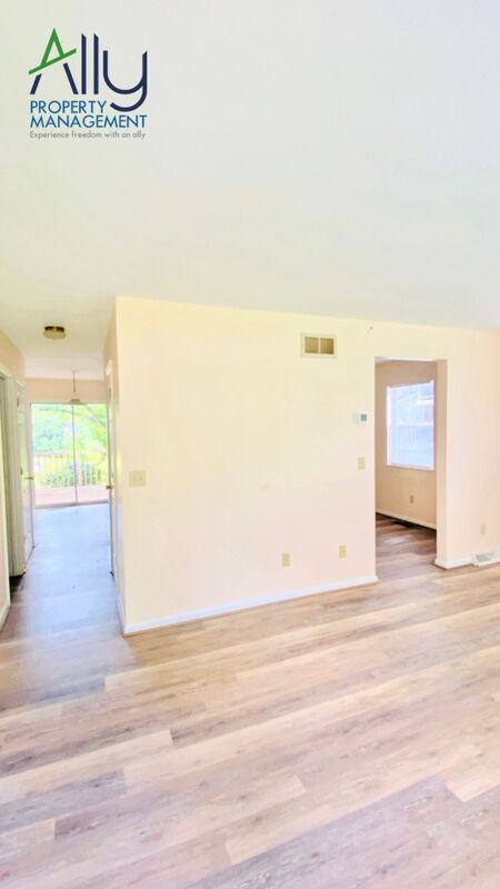 Building Photo - 506 Moseley Dr