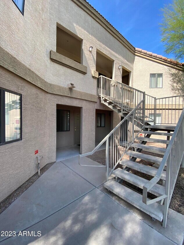 1287 N Alma School Rd Unit 144, Chandler, AZ 85225 Room for Rent in