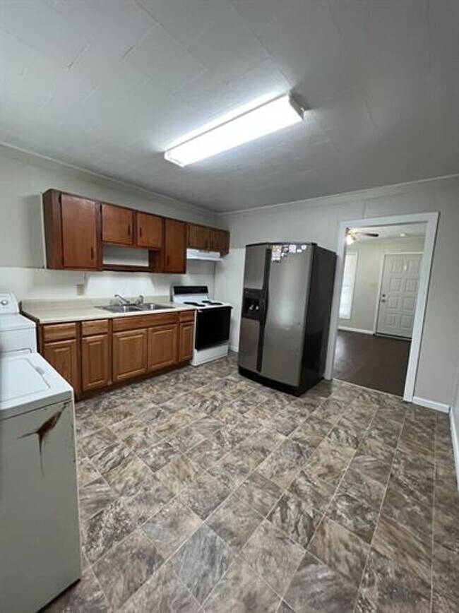 Foto del edificio - Charming one bedroom in South Charleston