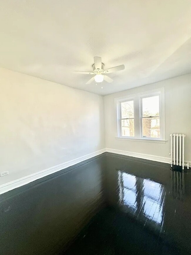 Foto del edificio - 4134 W 24th Pl