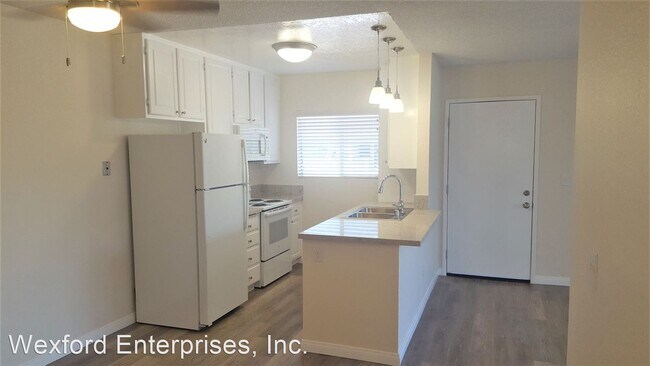 Building Photo - 7840 Stalmer St