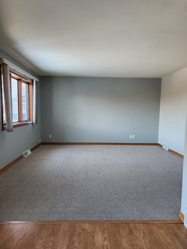 6007 Eric St, Weston, WI 54476 Townhome Rentals in Weston WI