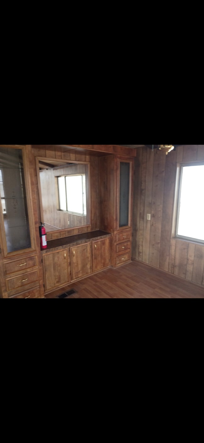 Right Side Living Room - 203 Shoshone Ln