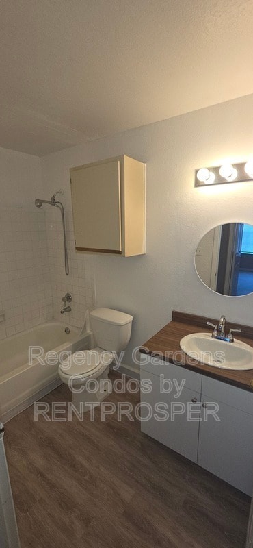 Building Photo - 5540 Devonbriar Way