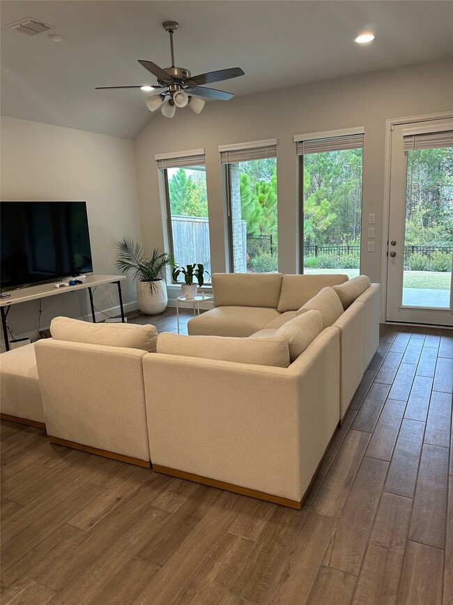 Building Photo - 107 Harlequin Duck Ct