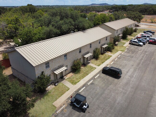 Building Photo - 114 Schofield Dr