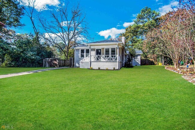 Building Photo - 4162 Mercer Rd