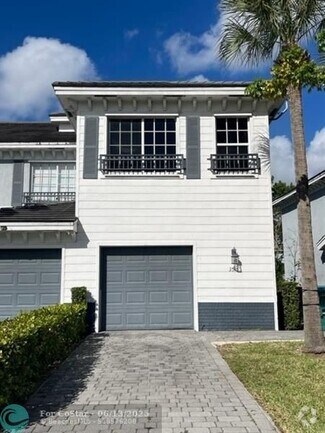Building Photo - 3515 NW 13th St