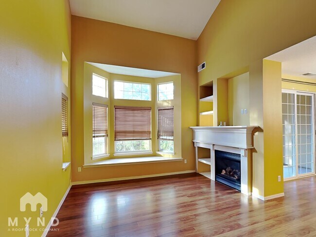 Foto del edificio - 1723 NE Ashberry Dr