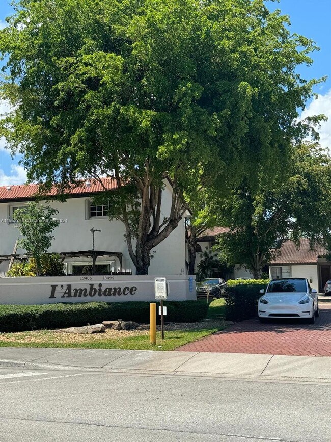 Foto del edificio - 13465 SW 62nd St