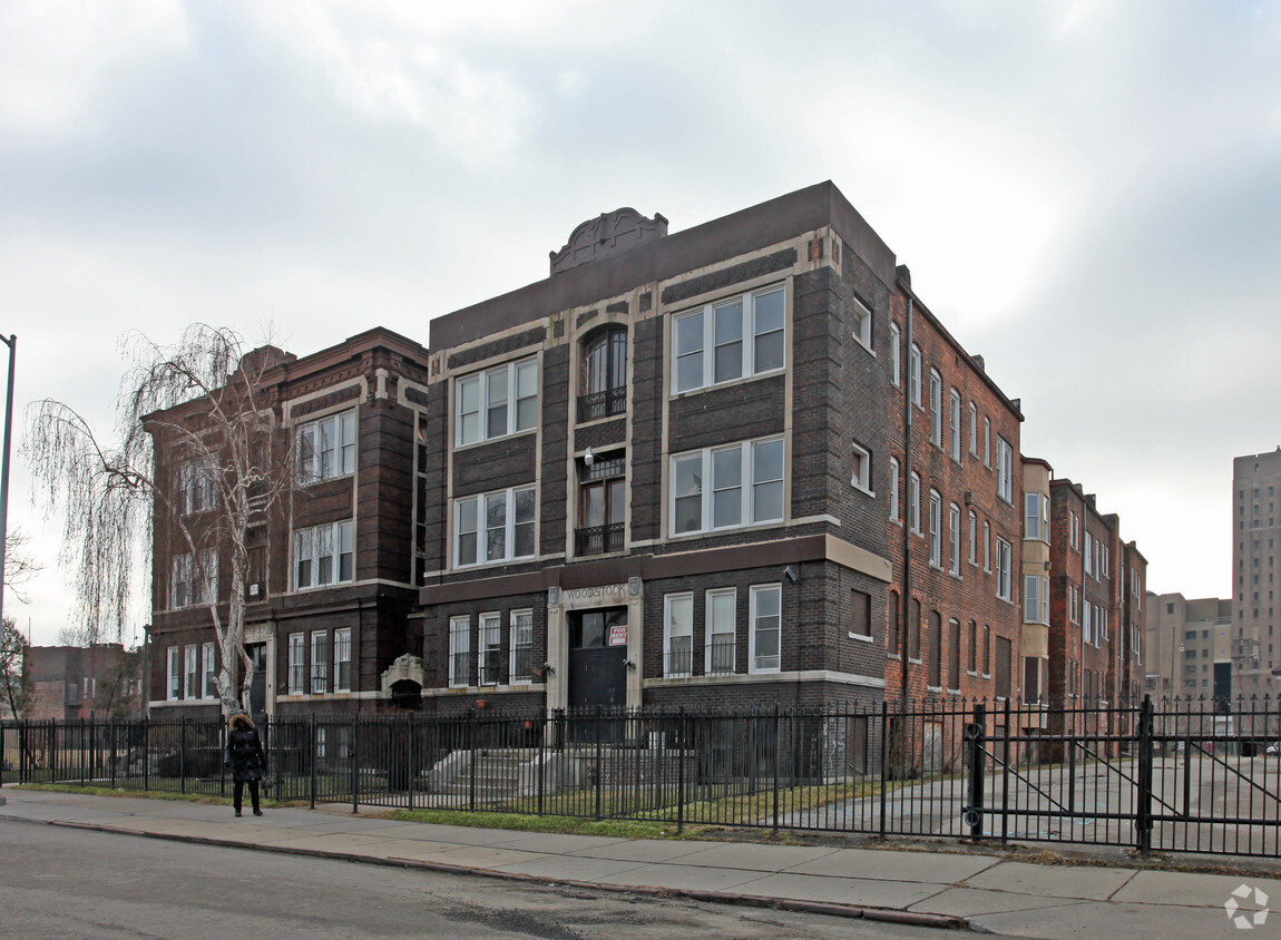 Primary Photo - Woodstock Apartments