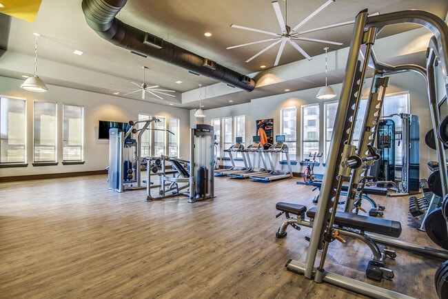 Building Photo - Fifty02 Westover Hills Apartments