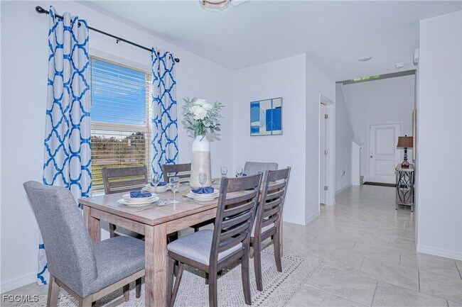 Foto del edificio - 12451 Dakota Ridge Pl