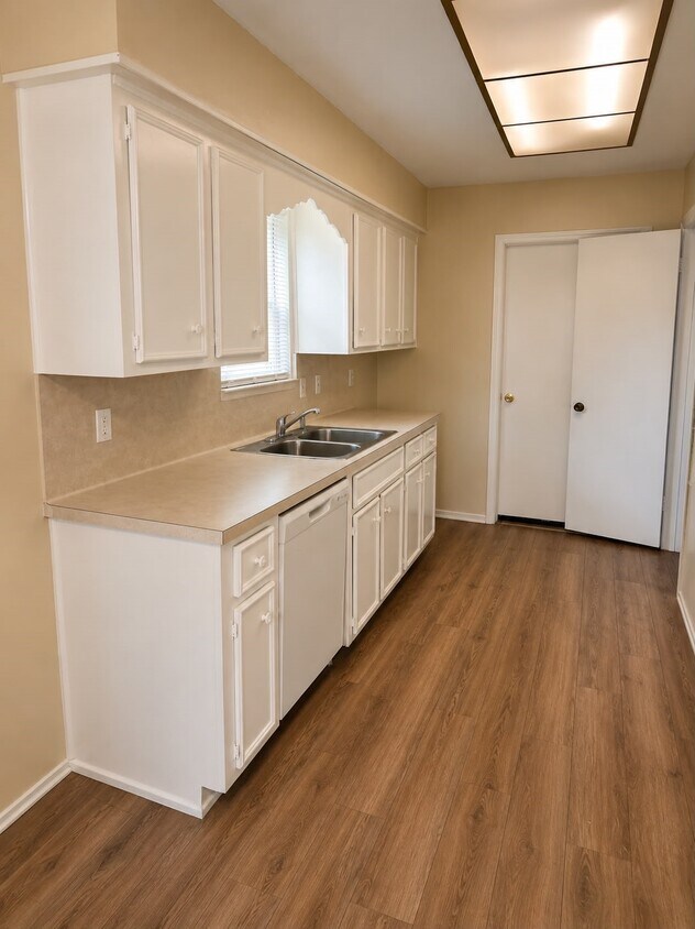 Foto del edificio - 12755 Brookglade Cir