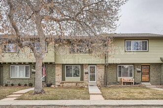 Building Photo - 588 S Carr St