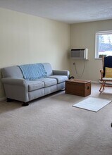 Building Photo - 66 Mayflower Ave