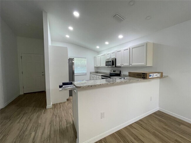 Foto del edificio - 1131 E Bucknell Ave