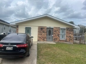 Building Photo - 14421 Morrison Rd