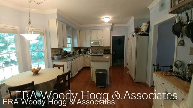 Building Photo - 4 br, 2.5 bath House - 10342 Brickerton Dr