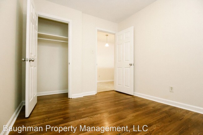Building Photo - 1349-1349 Royalty Ct