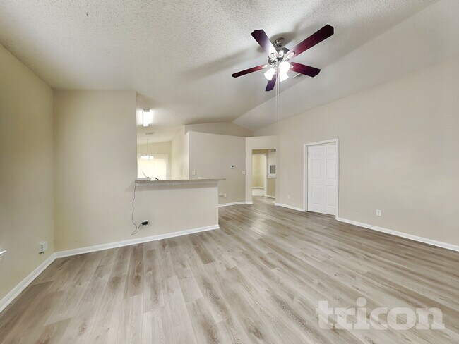 Foto del edificio - 3135 Kelling St