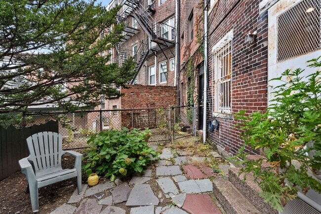 Foto del edificio - 9 Hudson St