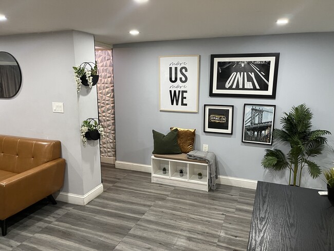 Building Photo - 16814 144th Rd