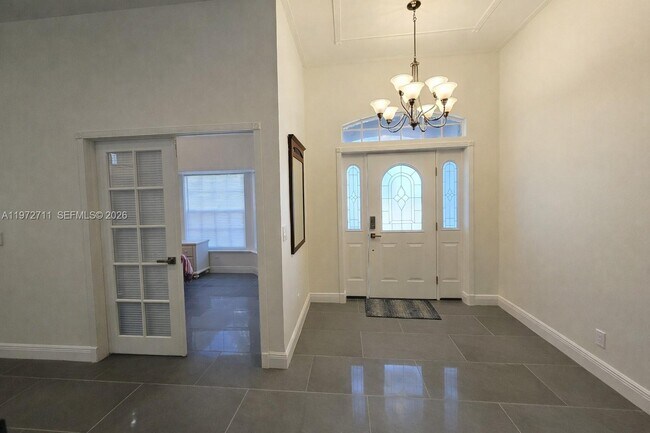 Foto del edificio - 1440 Graham Cir