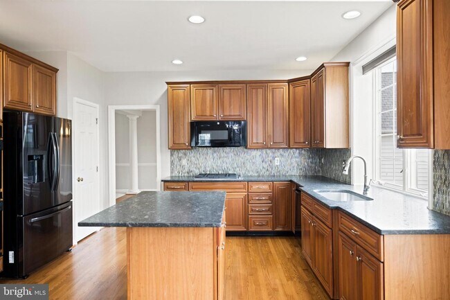 Foto del edificio - 25920 Quinlan St