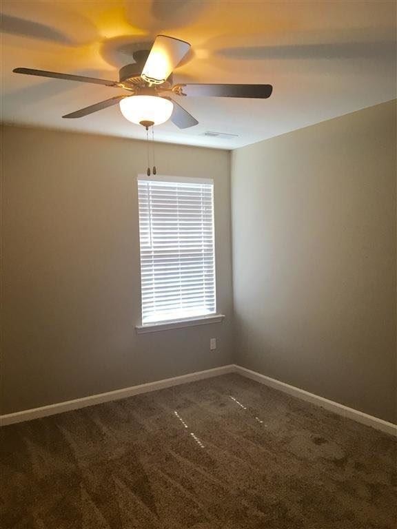 Building Photo - 4741 Rockland Trl