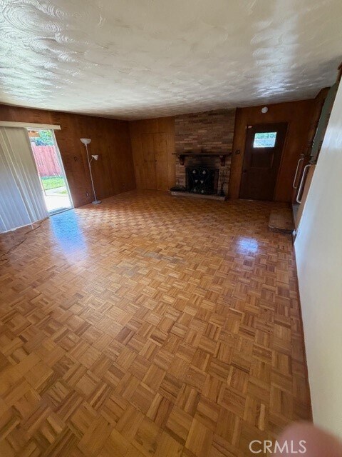 Foto del edificio - 5243 Acacia St
