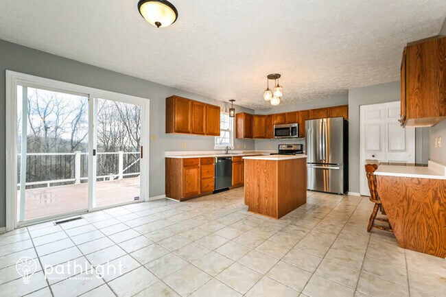 Foto del edificio - 392 Pine Ridge Drive, Venetia, PA, 15367