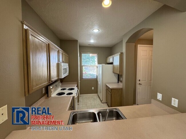 Foto del edificio - Beautiful 2 Bed Duplex in Coral Canyon