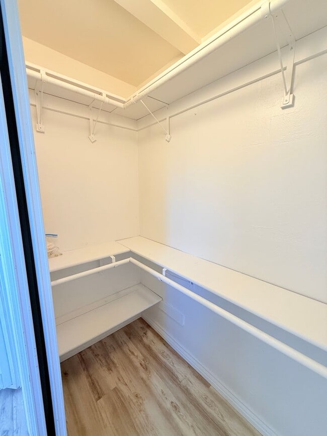 Building Photo - Cozy Studio Unit in Lompoc – Utilities Included, Pet-Friendly