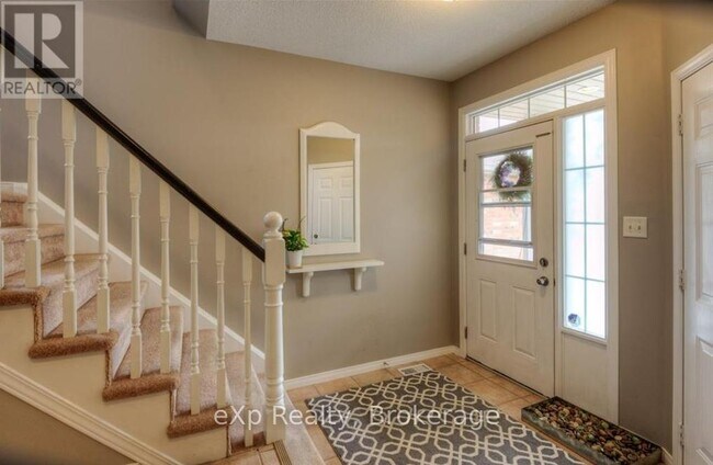 Photo du bâtiment - 543 Chesapeake Crescent