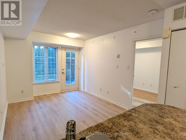Building Photo - 21 Pirandello St