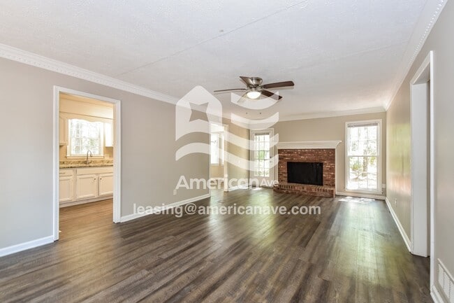 Foto del edificio - 35 Eastpine Ct