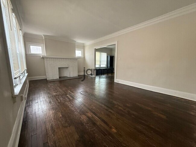 Foto del edificio - 3241 Kildare Rd