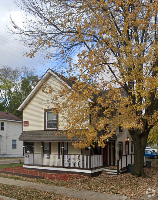 Building Photo - 410 Washtenaw Ave