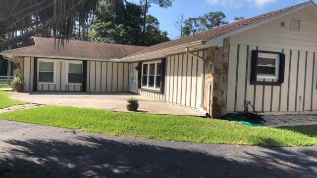 Foto del edificio - 17155 Wildwood Rd