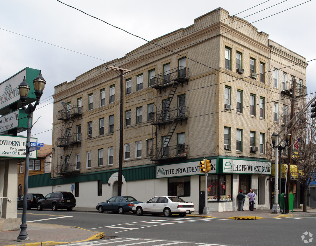 6002 Broadway, West New York, NJ 07093 - Apartments in West New York ...