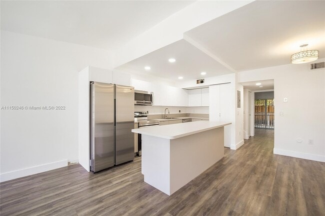 Building Photo - 6806 NW 166th Terrace